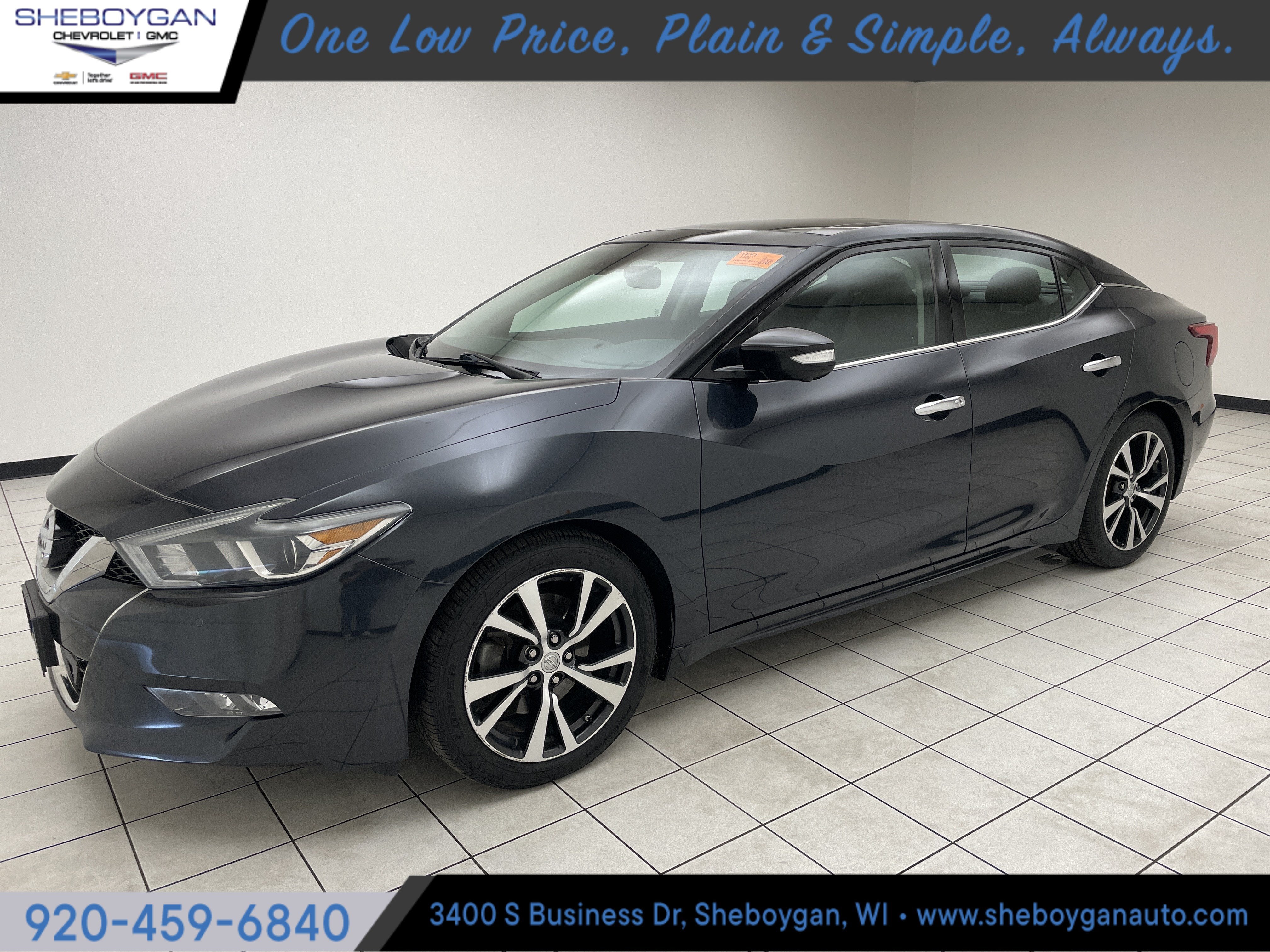 2016 Nissan Maxima 3.5 Platinum in Blue — front three-quarter view