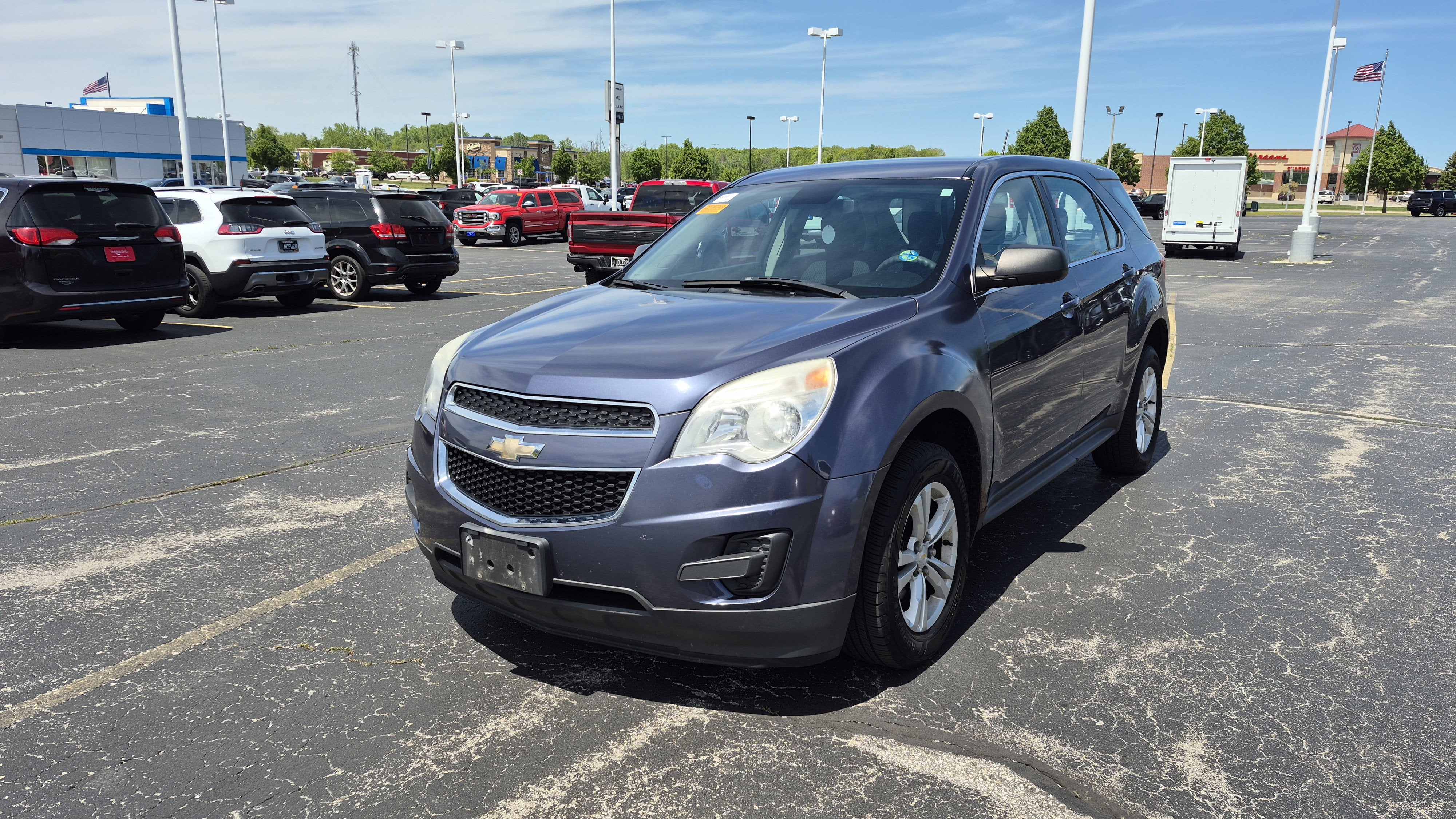 2013 Chevrolet Equinox — side profile view