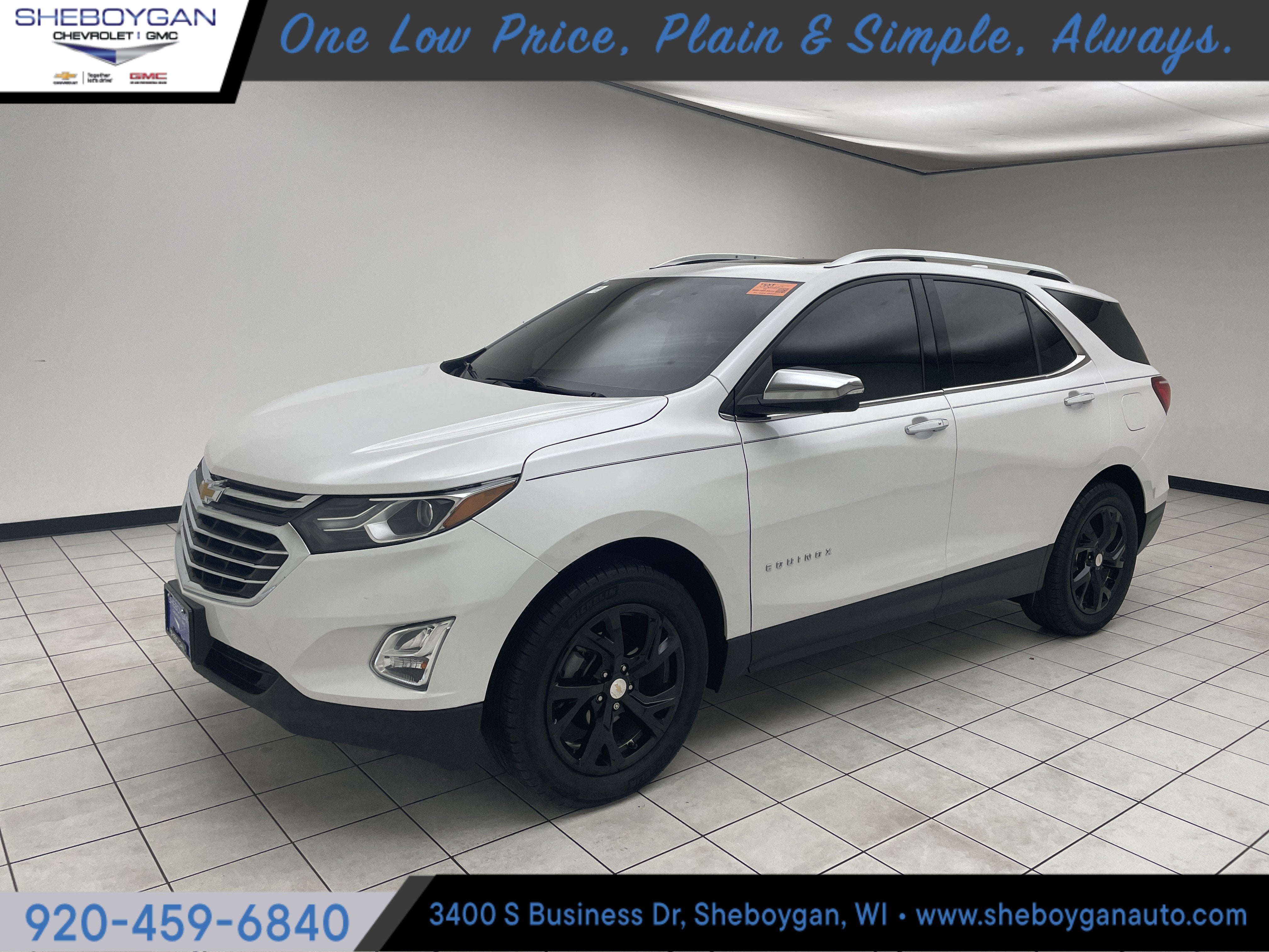 2020 Chevrolet Equinox Premier in Iridescent Pearl Tricoat — front three-quarter view