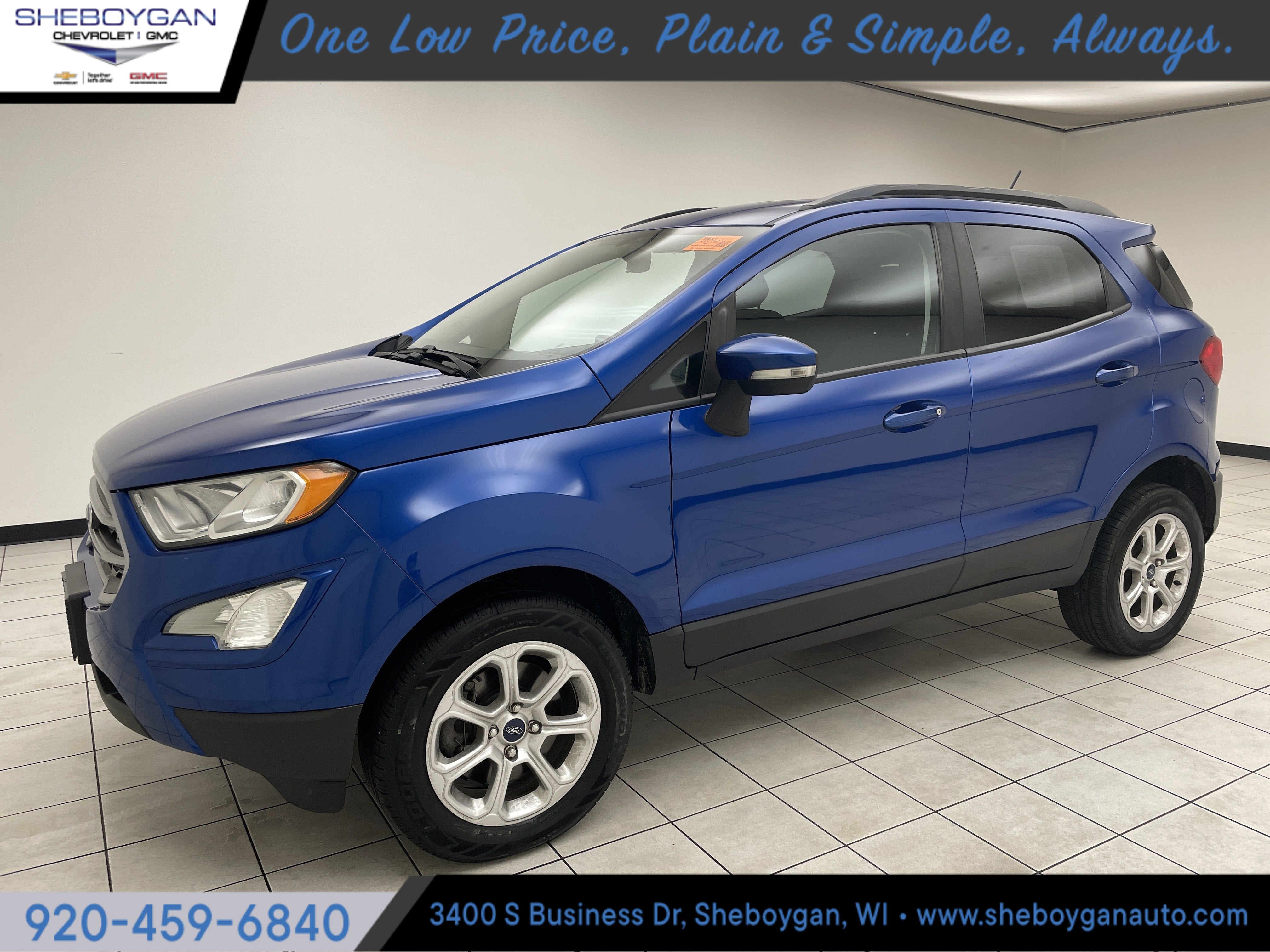 2020 Ford EcoSport SE in Blue — front three-quarter view